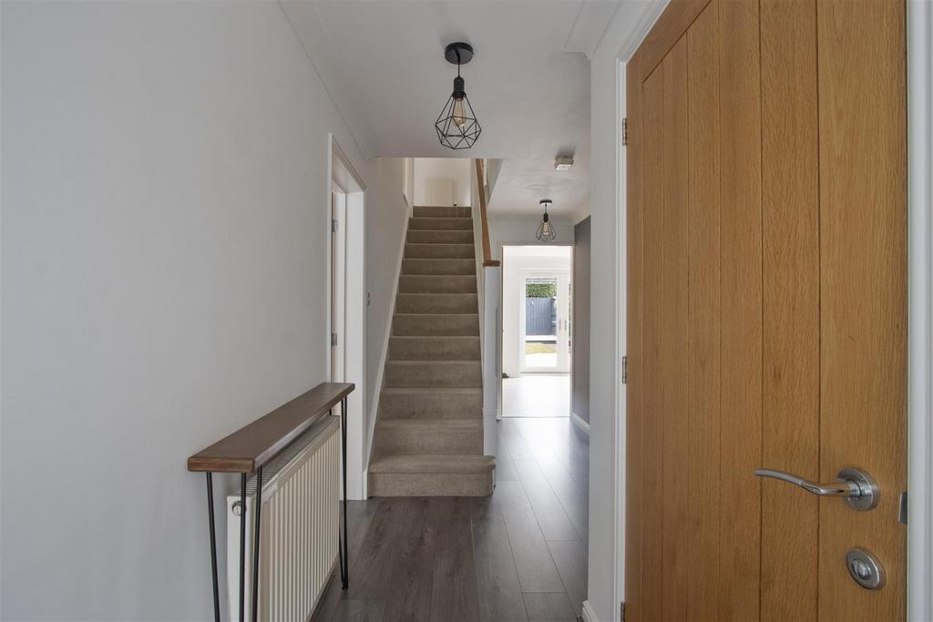 Entrance hall .jpg