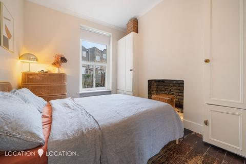 44a Walford Road, London, N16 8ED