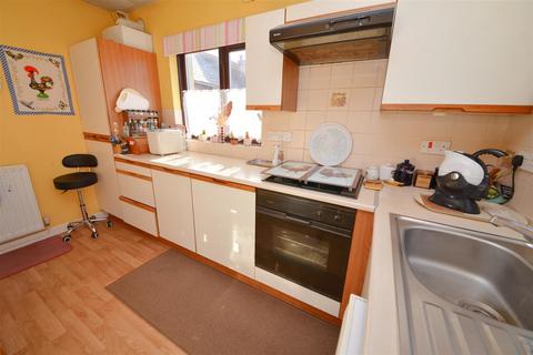 2 bedroom bungalow for sale, Heritage Gardens, Kilgetty