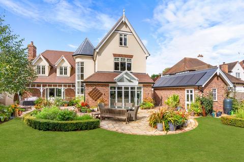 5 bedroom detached house for sale, St Clare Road, Colchester CO3