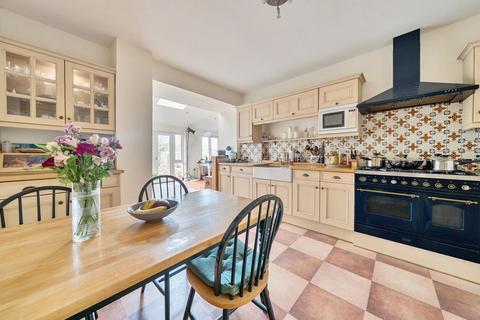 3 bedroom cottage for sale, Forstal, Hernhill ME13