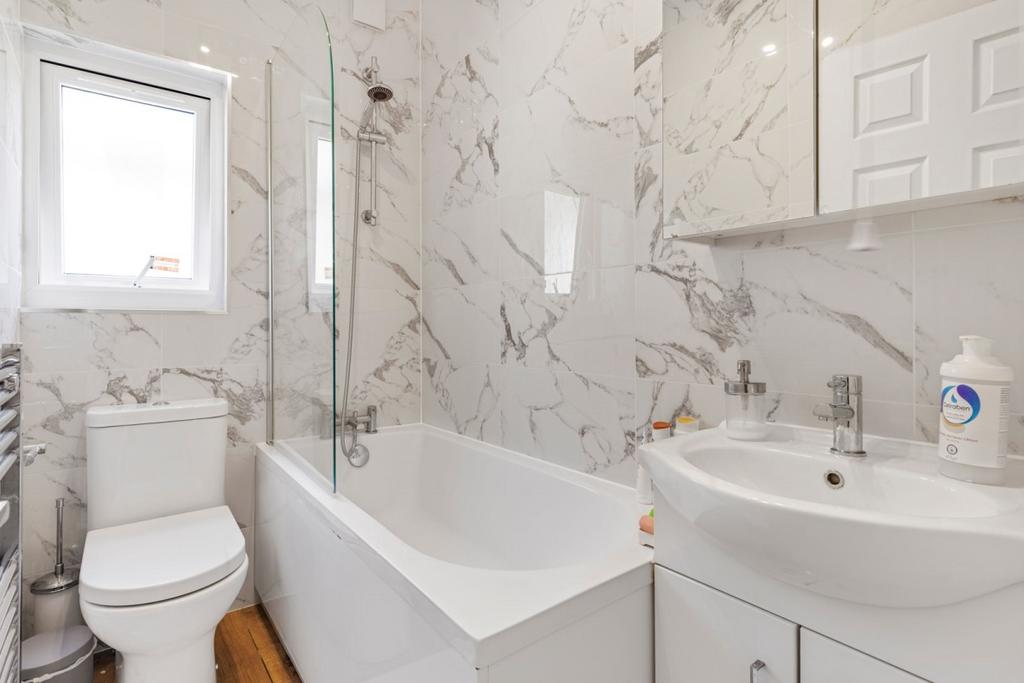 40 B Honley Road-3