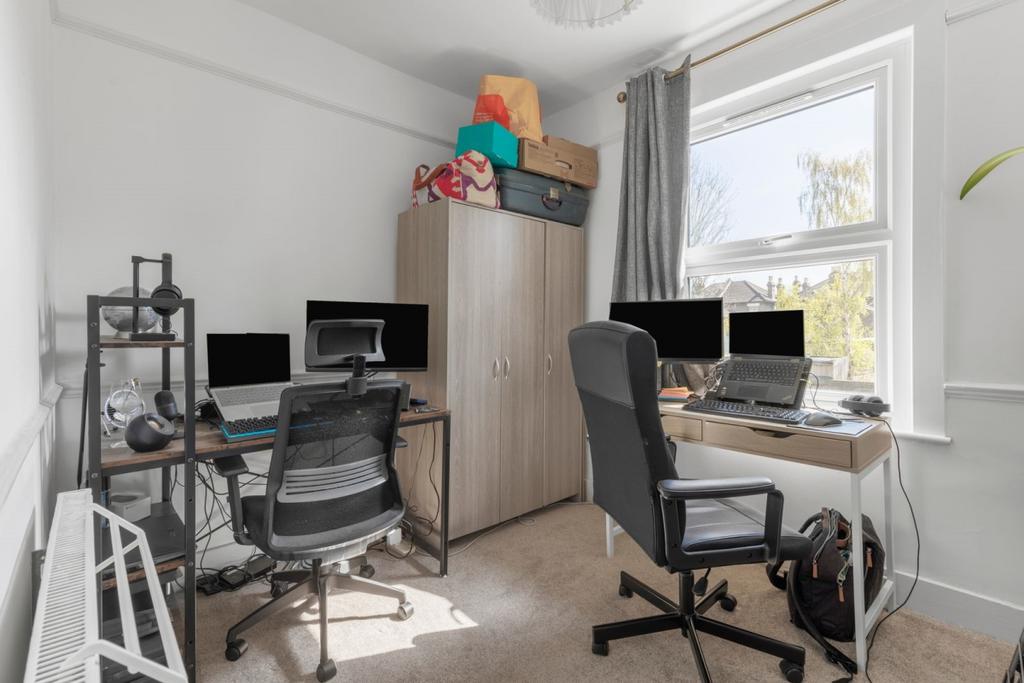 40 B Honley Road-1