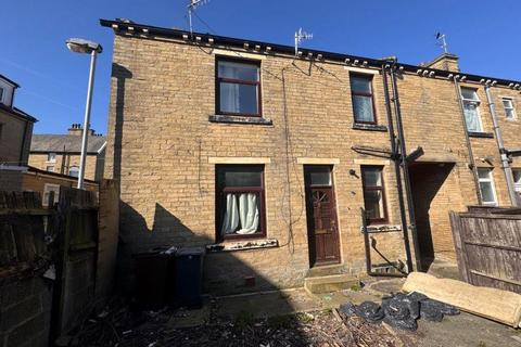 2 bedroom terraced house for sale - 29, Dickens Street Bradford, BD5 8AR