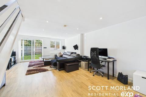 28 Alderwood, Chineham, Basingstoke, RG24 8TU