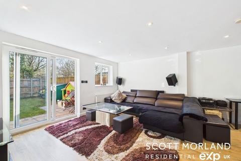 28 Alderwood, Chineham, Basingstoke, RG24 8TU