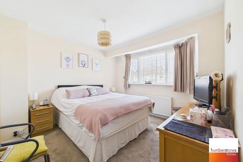 12 Upper Meadow Road, Birmingham, B32 1NX
