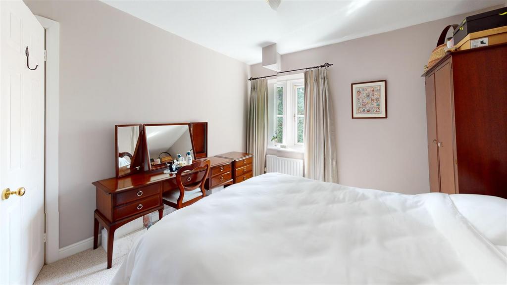 Holme-Farm-Bedroom.jpg