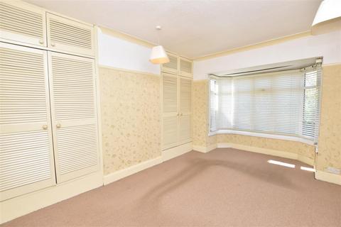 61 Clee Crescent, Grimsby, DN32 8NF