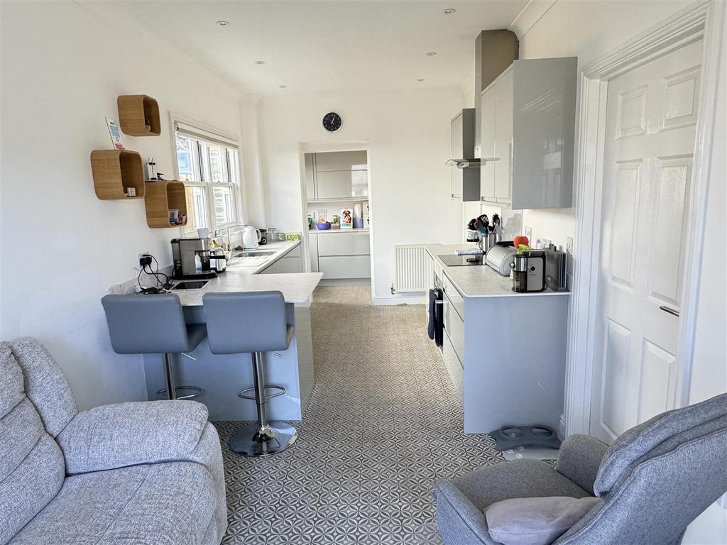 Kitchen/Diner 2