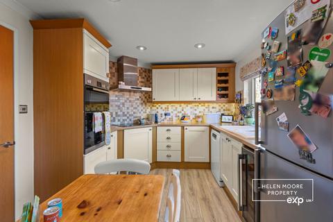 undefined, Modbury PL21