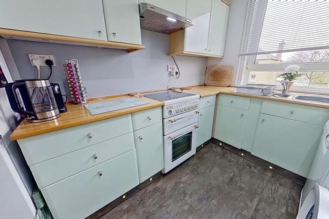 2 bedroom flat for sale, Hutchison Road, Edinburgh, EH14