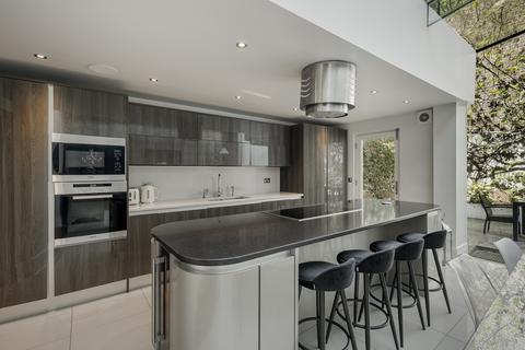 4 bedroom townhouse for sale, Cadogan Street, London SW3