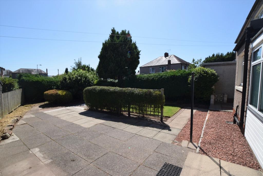 20 Roberts Crescent, Dumfries, DG2 7 RS - Grieve Gr