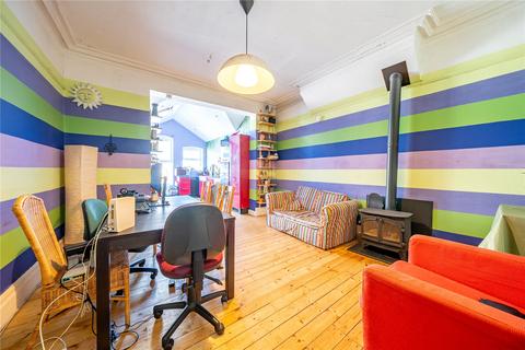 19 Bennett Road, Leeds, LS6 3HN