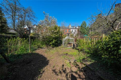 19 Bennett Road, Leeds, LS6 3HN
