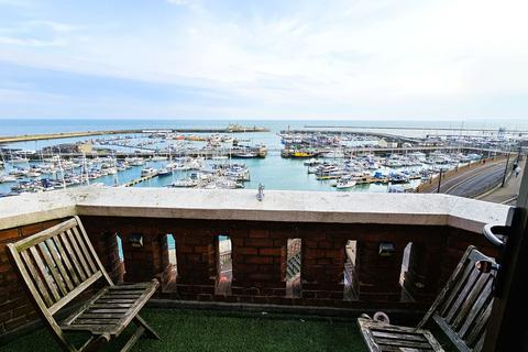 3 bedroom end of terrace house for sale, Rose Hill, Ramsgate CT11