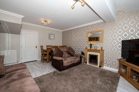3 bedroom semi-detached house for sale, Hedgers Way, Ashford, TN23