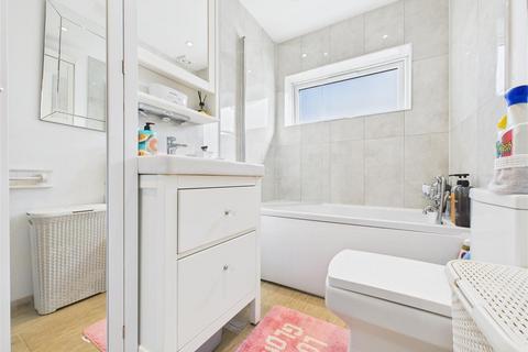 undefined, 114 Molesey Avenue, West Molesey