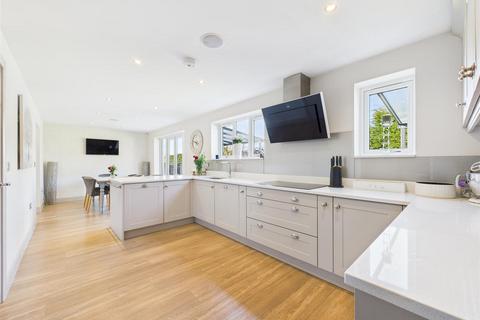 7 Moor View Croft, Sheffield, S10 5QA