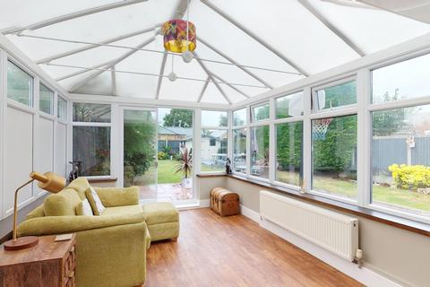 8 Freemans Road, Minster, Ramsgate, CT12 4DJ
