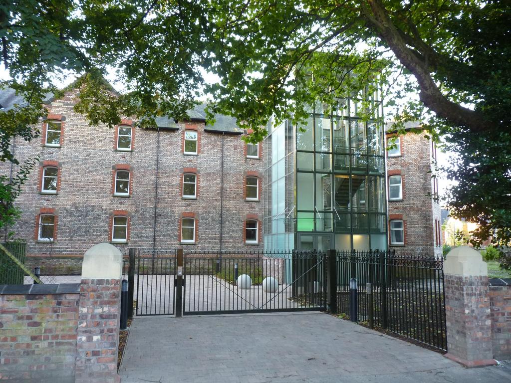 Hartley Hall Main Entrance.jpg