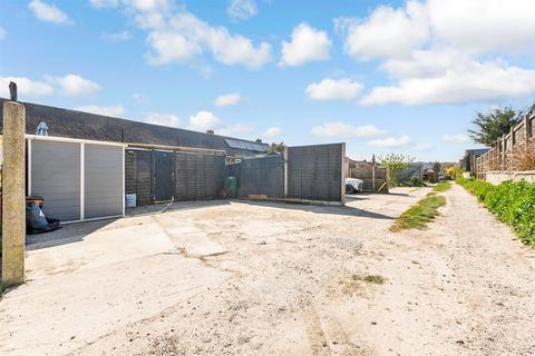 2 bedroom link detached house for sale, Madden Avenue, Chatham ME5