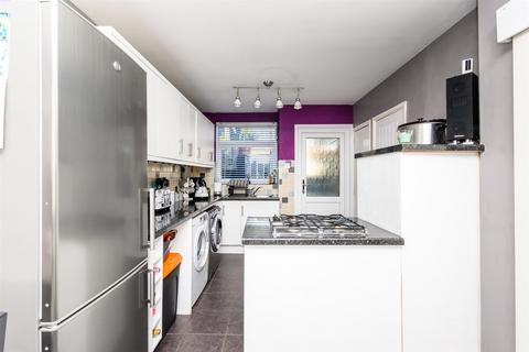2 bedroom link detached house for sale, Madden Avenue, Chatham ME5