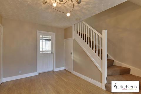 2 bedroom end of terrace house to rent, Bradshaw Street, Town End Farm, Sunderland