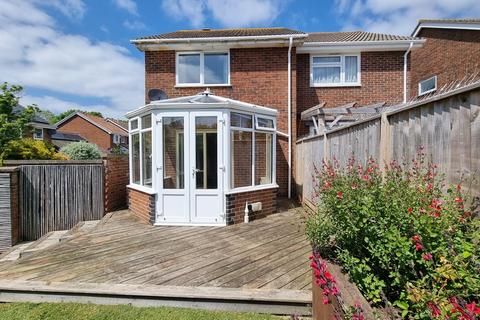 11 Kestrel Close, Bexhill-on-sea, TN40 1UG