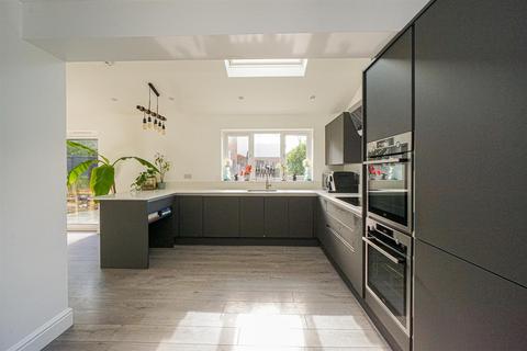 undefined, Trafalgar Close, St. Leonards-On-Sea