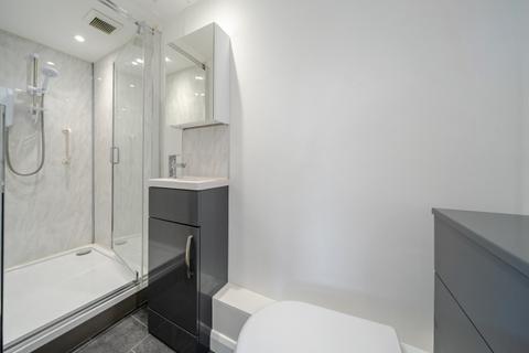 1 bedroom apartment to rent, Liskeard Gardens Blackheath SE3