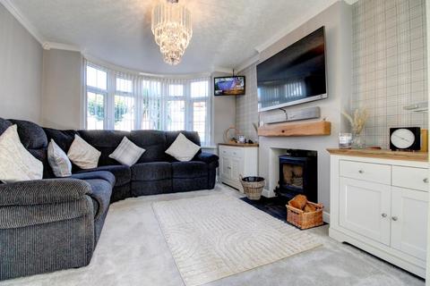 35 Silverdale Close, Coventry, CV2 1PX