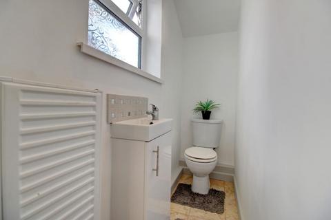 35 Silverdale Close, Coventry, CV2 1PX