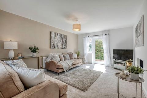 6 Newbourne Hill, Alvechurch, Birmingham, B48 7QN