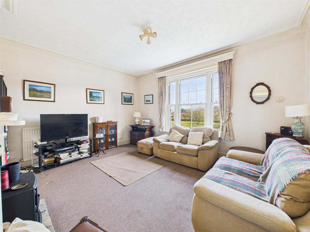 CAM04116 G0-PR0156-STILL009.jpg