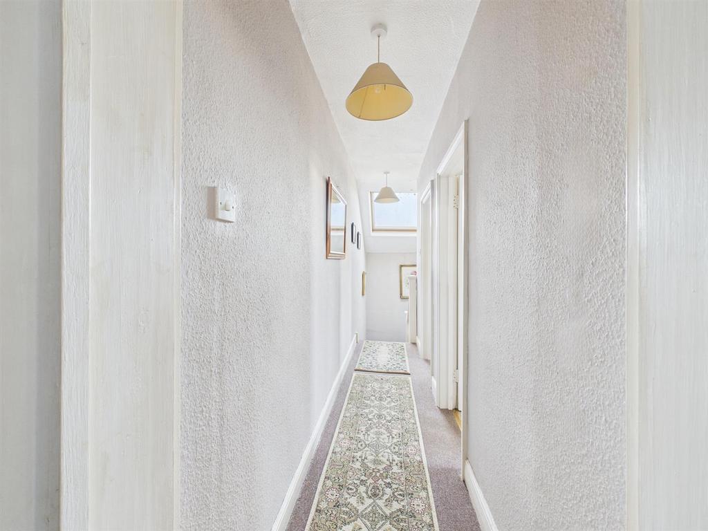 CAM04116 G0-PR0156-STILL007.jpg