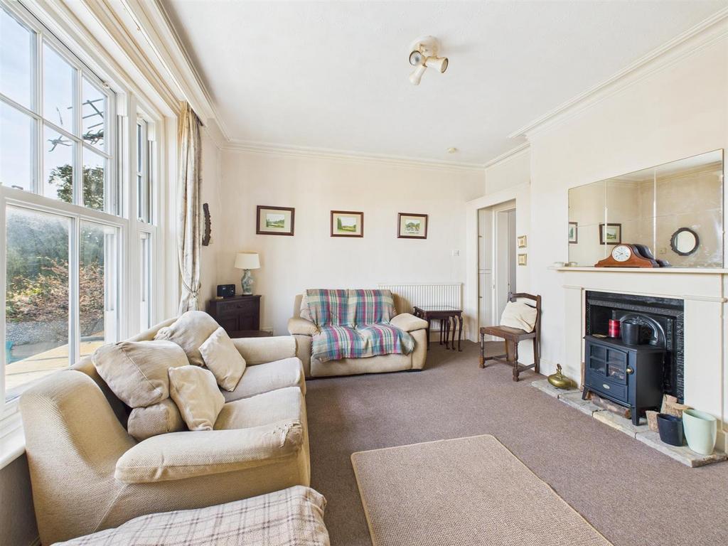 CAM04116 G0-PR0156-STILL011.jpg