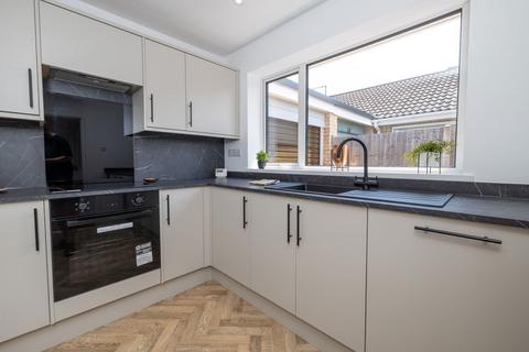 3 bedroom detached bungalow for sale, Westfield Avenue, Lincoln LN2