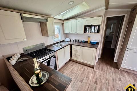 2 bedroom park home for sale, 5Star Resort Snowdon View, Brynrefail, Llanberis, Gwynedd, LL55