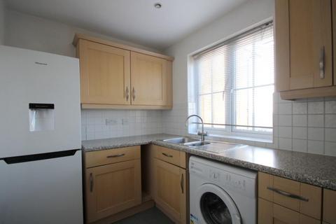 2 bedroom flat to rent, The Yard, Braintree CM7