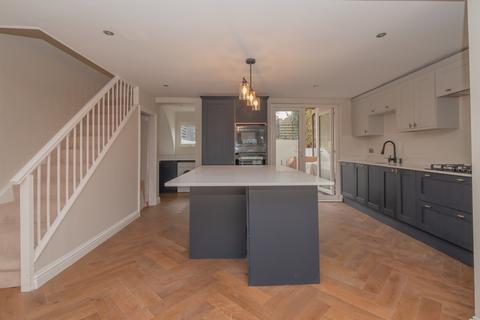 73 West Cliff Road, Ramsgate, CT11 9NS