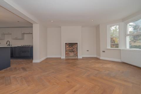 73 West Cliff Road, Ramsgate, CT11 9NS