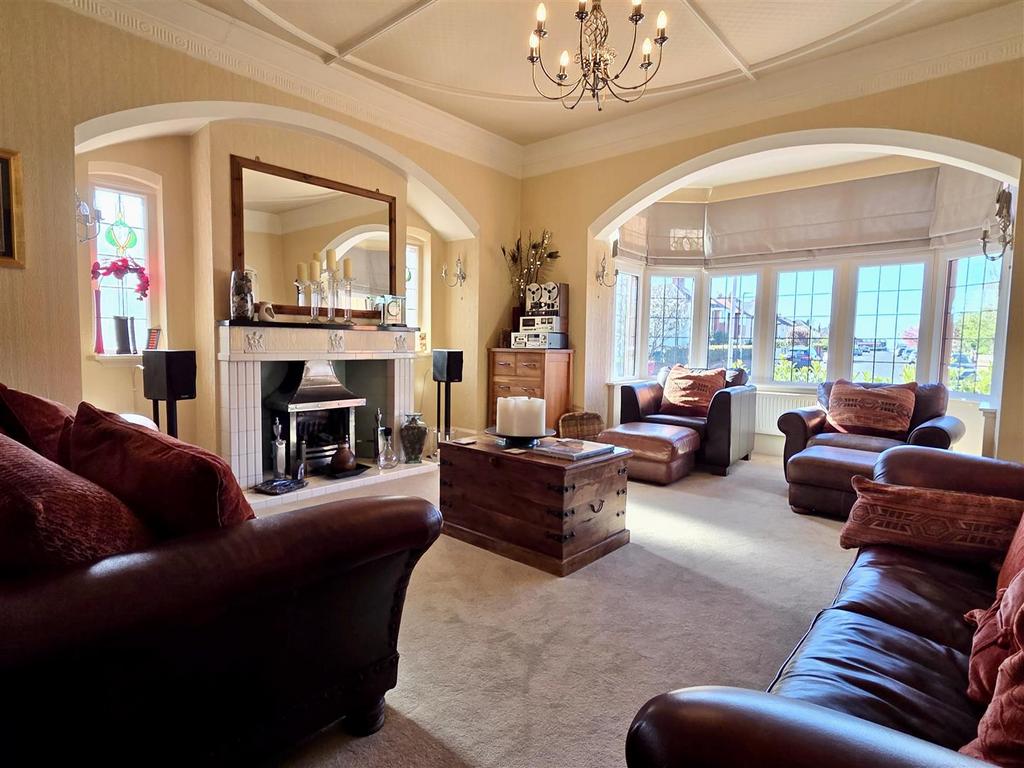 Front sitting room
