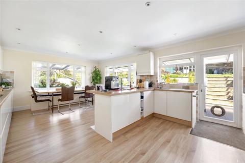 6 Kinfauns Drive, Worthing, BN13 3BL