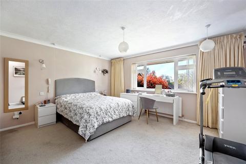 6 Kinfauns Drive, Worthing, BN13 3BL