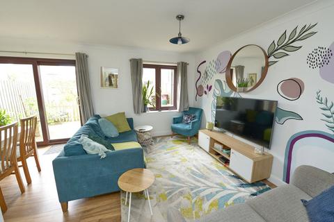 35 Angora Way, Fleet, GU51 2UA