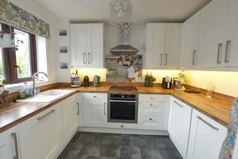 35 Angora Way, Fleet, GU51 2UA