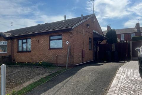2 bedroom semi-detached bungalow for sale, 4 James Eaton Close, West Bromwich, West Midlands, B71 1EZ