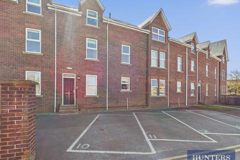 2 bedroom flat for sale, Jubilee Court, Filey